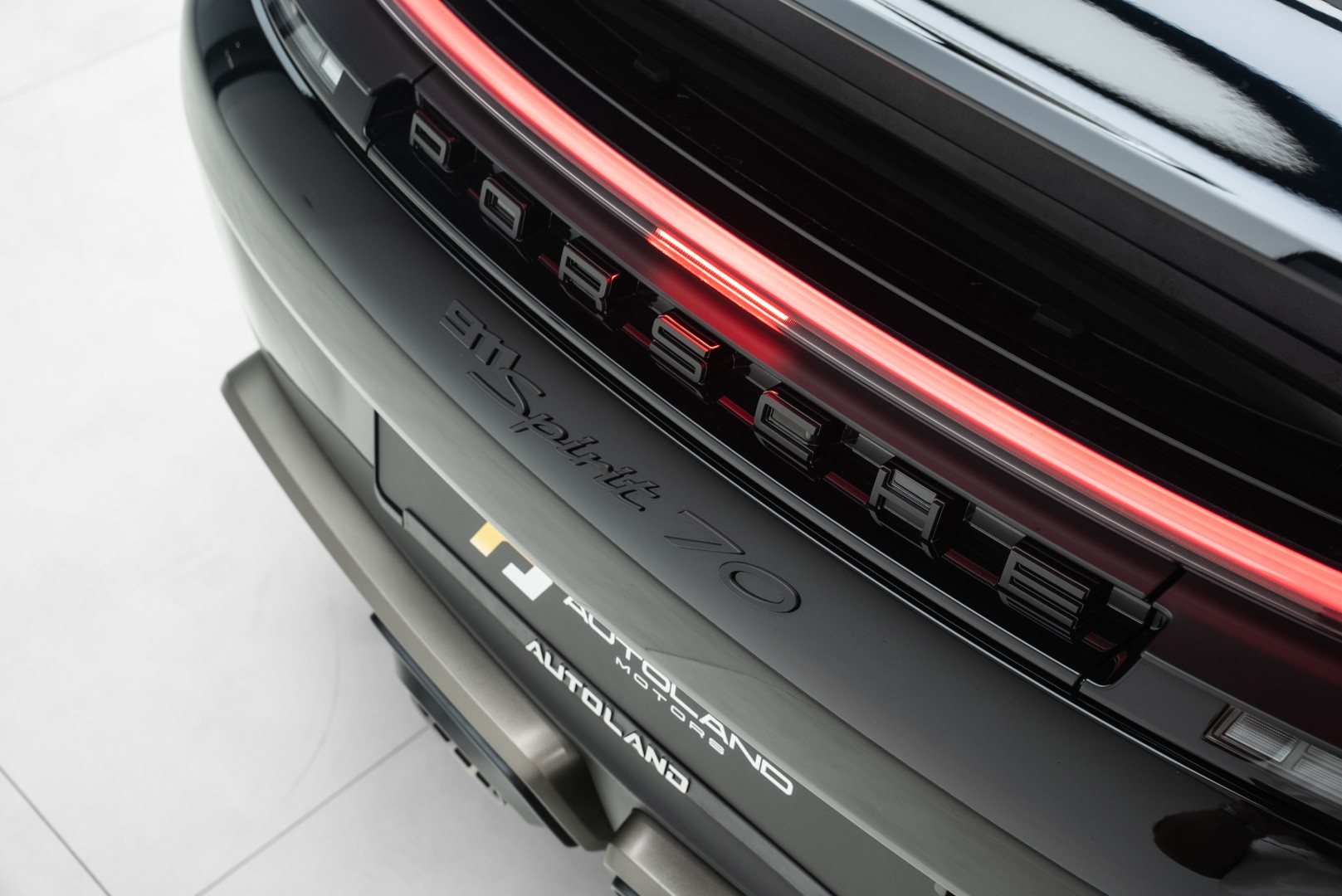 2026 PORSCHE 911 SPIRIT 70 CABRIOLET | MAIN DEALER WARRANTY | 1 OF 1,500